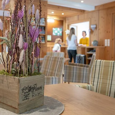 Alphaus 公寓 佩尔蒂绍