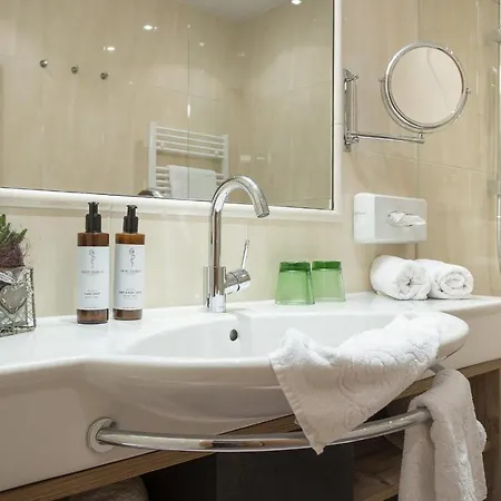 Alphaus 公寓 佩尔蒂绍