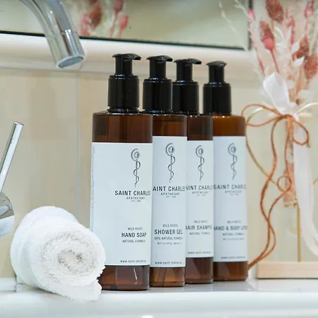 Alphaus 4* 佩尔蒂绍